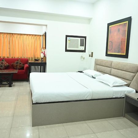 Elgin Suites Калькутта Экстерьер фото