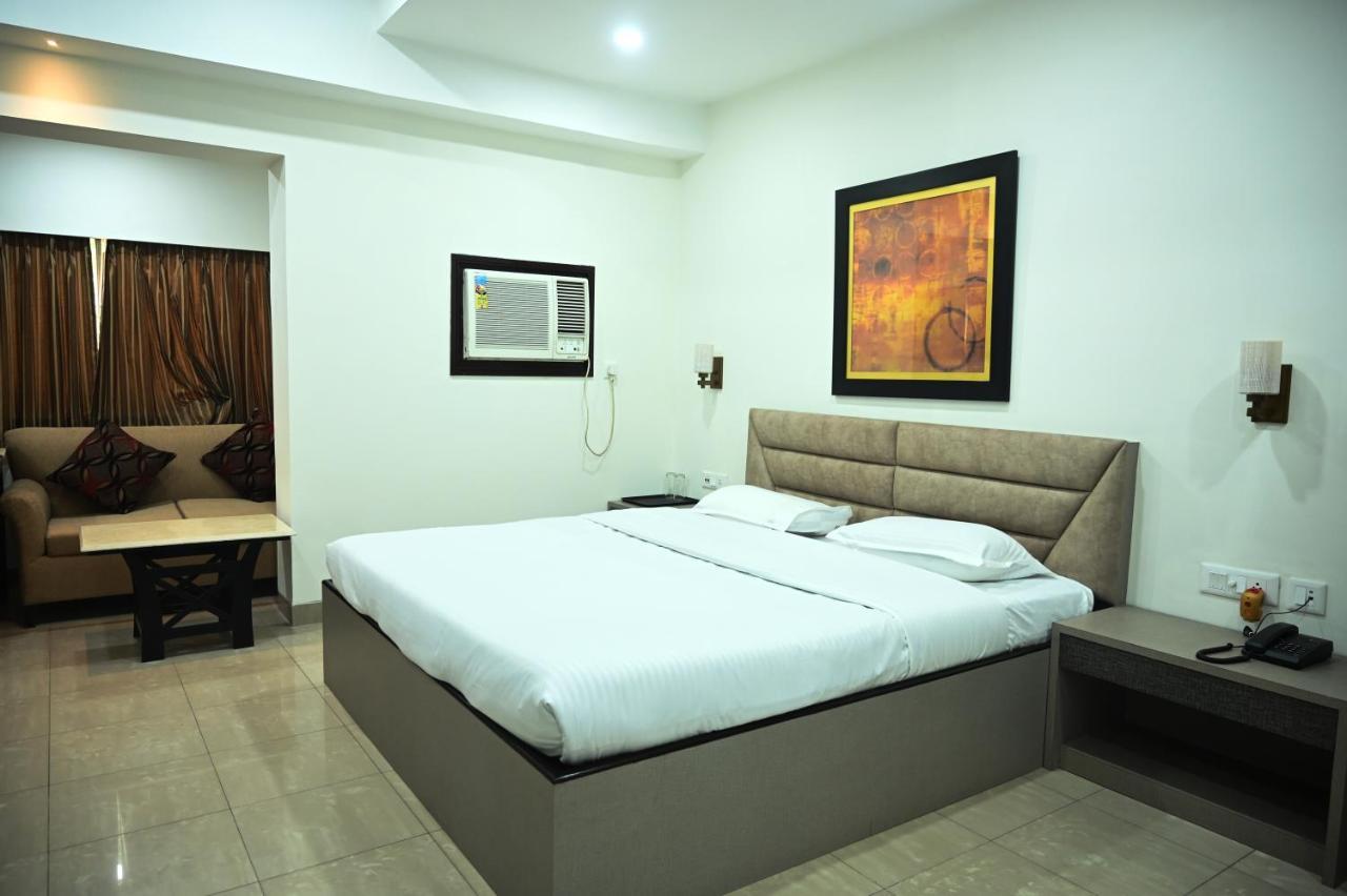 Elgin Suites Калькутта Экстерьер фото
