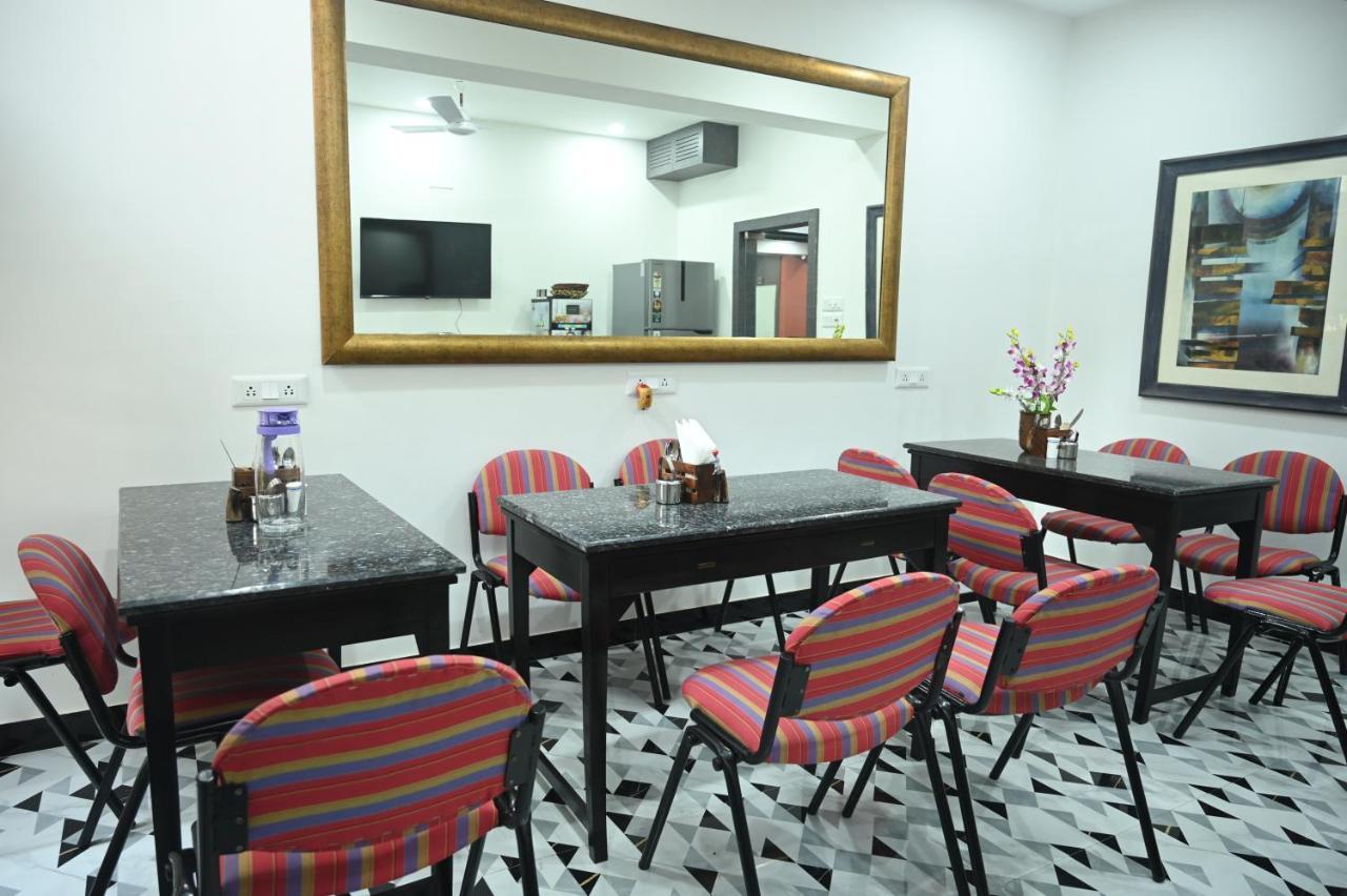 Elgin Suites Калькутта Экстерьер фото