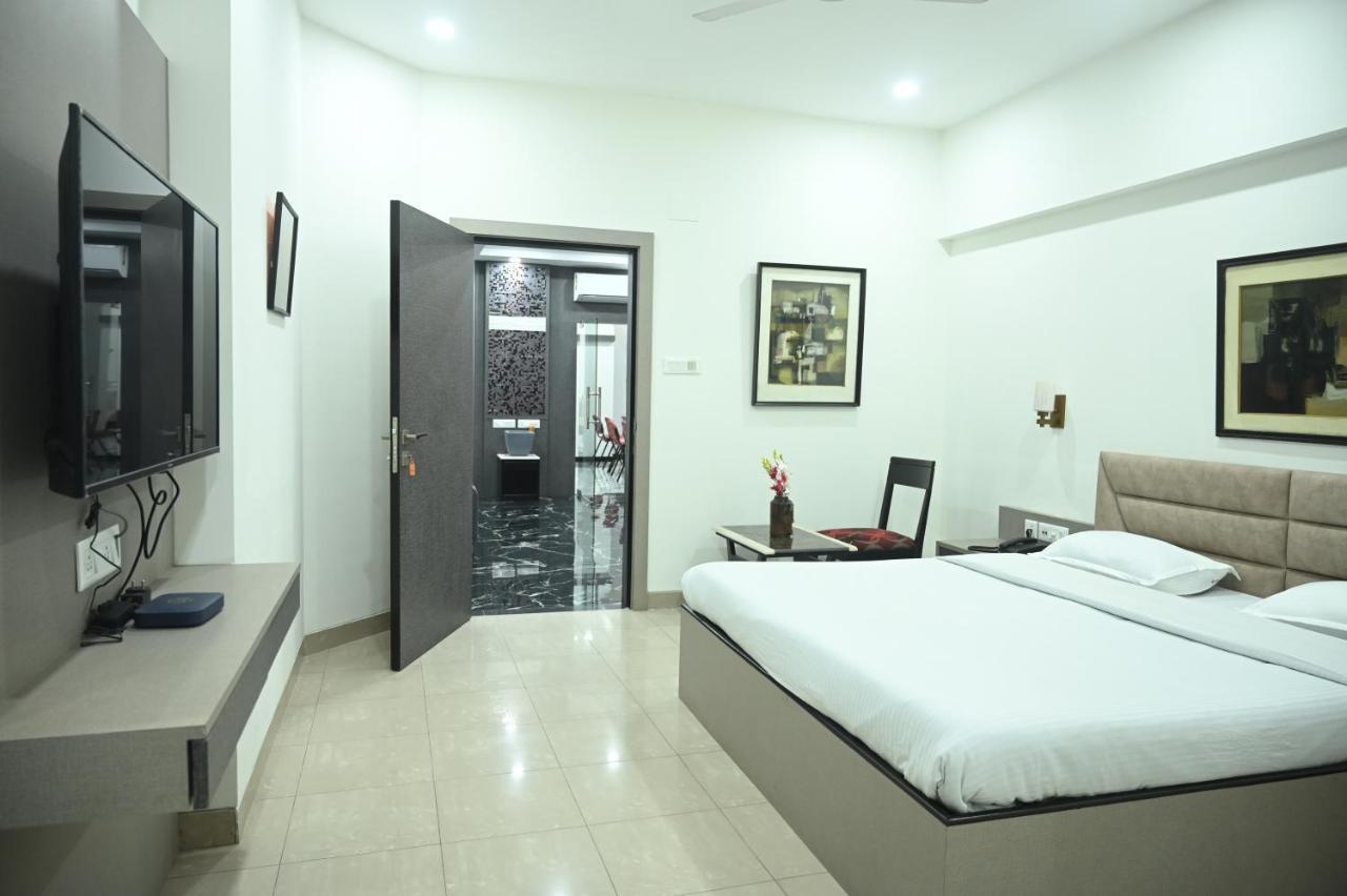 Elgin Suites Калькутта Экстерьер фото